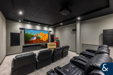 Villa itt: Jumeirah Golf Estates, Dubai, EAE, 7 hálószoba, 881 m², azonosító: 697996 - fénykép 12