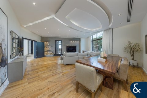 Villa itt: Jumeirah Golf Estates, Dubai, EAE, 7 hálószoba, 881 m², azonosító: 697996 - fénykép 6