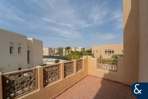 וילה למכירה ב Arabian Ranches, Dubai, איחוד האמירויות  7 חדרי שינה, 645 מ"ר, מספר 697994 - תמונה 13