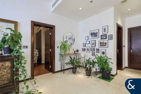 شقة للبيع في نخلة جميرا، دبي، الإمارات العربية المتحدة 1 غرفة نوم ، 120 متر مربع ، رقم 698053 - صورة 6