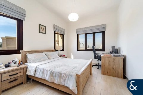 Apartamento en venta en Jumeirah Golf Estates, Dubai, EAU 3 dormitorios, 166 m2 № 697995 - foto 9