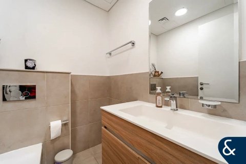 Apartamento en venta en Jumeirah Golf Estates, Dubai, EAU 3 dormitorios, 166 m2 № 697995 - foto 17