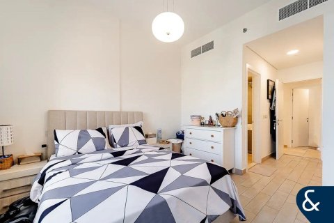 Apartamento en venta en Jumeirah Golf Estates, Dubai, EAU 3 dormitorios, 166 m2 № 697995 - foto 7