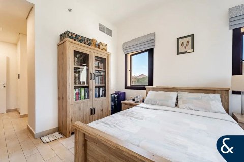 Apartamento en venta en Jumeirah Golf Estates, Dubai, EAU 3 dormitorios, 166 m2 № 697995 - foto 10