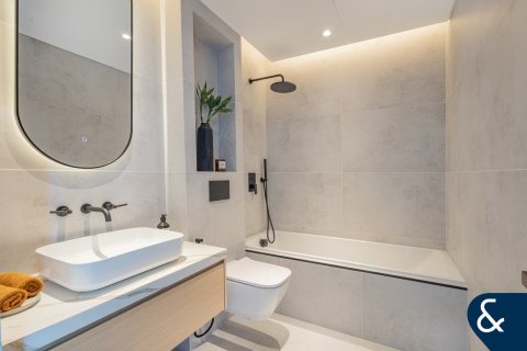 Apartmán v AURORA TOWER v Dubai Marina, SAE 2 spálne, 176 m2 č. 667285 - Fotografia 15