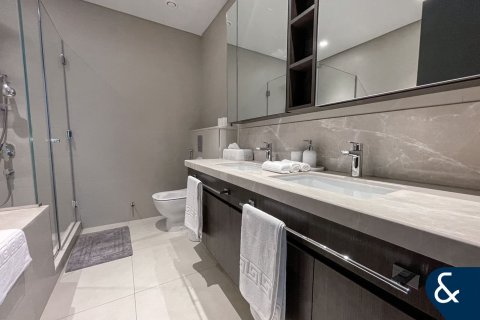 Apartment til salg i Zabeel, Dubai, UAE 2 soveværelser, 115 kvm № 667282 - foto 15