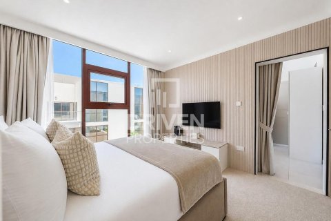 Villa till försäljning i Mohammed Bin Rashid City, Dubai, UAE 4 sovrum, 187.2 kvm Nr. 765296 - fotografi 12