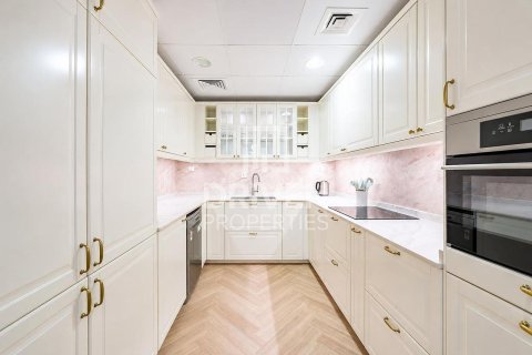 Villa till försäljning i Mohammed Bin Rashid City, Dubai, UAE 4 sovrum, 187.2 kvm Nr. 765296 - fotografi 24