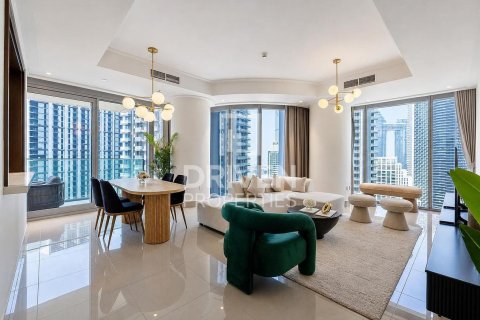 Apartment in Downtown Dubai (Downtown Burj Dubai), UAE 2 bedrooms, 159.42 sq.m. № 765298 - photo 1