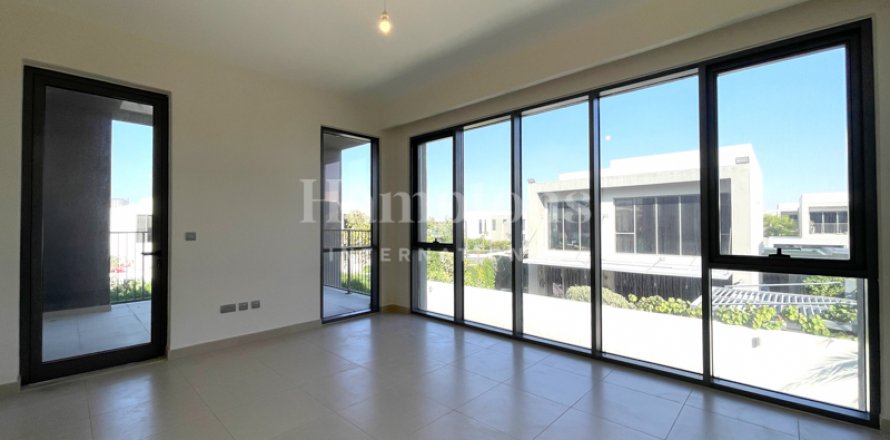 Vilë në Dubai Hills Estate, Dubai, Emiratet e Bashkuara Arabe 4 dhoma gjumi, 321.073 m2. № 583666