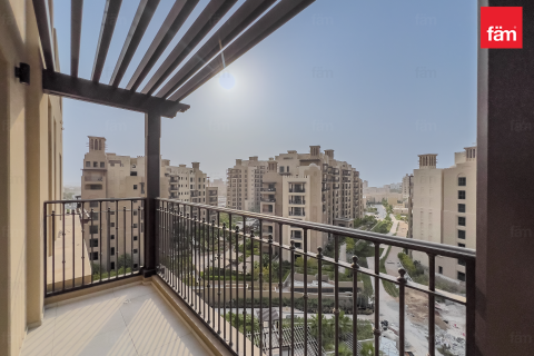 Apartment i Umm Suqeim, Dubai, UAE 4 soveværelser, 293 kvm № 764062