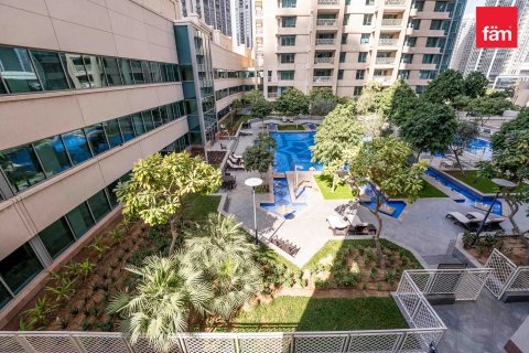 Apartemen di Downtown Dubai (Downtown Burj Dubai), UEA 1 kamar tidur, 79.8 m2 nomor 693253 - foto 17