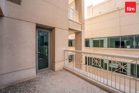 Apartemen di Downtown Dubai (Downtown Burj Dubai), UEA 1 kamar tidur, 79.8 m2 nomor 693253 - foto 8