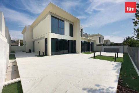 Tilal Al Ghaf, Dubai, UAE의 빌라 침실 5개, 493제곱미터 번호 693256