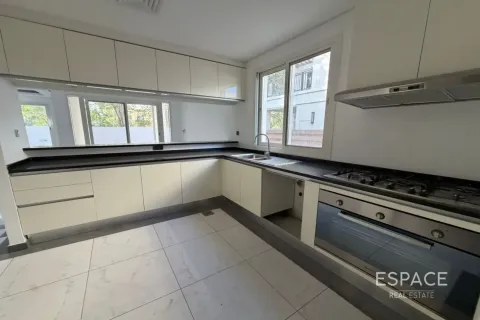 Townhouse sa Dubai Land, UAE 3 silid-tulugan, 246 sq.m. № 737903 - larawan 4