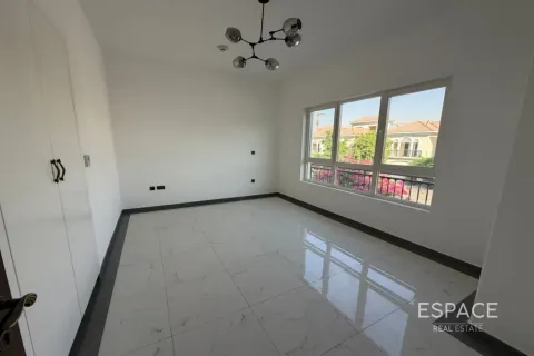 Townhouse sa Dubai Land, UAE 3 silid-tulugan, 246 sq.m. № 737903 - larawan 14
