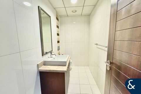 דירה להשכרה ב Downtown Dubai (Downtown Burj Dubai), Dubai, איחוד האמירויות  1 חדר שינה, 84 מ"ר, מספר 688885 - תמונה 16