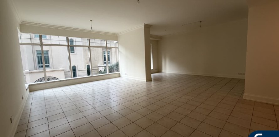 Huoneisto Dubai Marina, Dubai, Arabiemiraatit 3 makuuhuonetta, 216 m2 № 688895