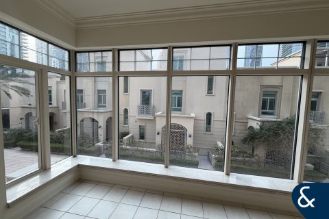 Huoneisto Dubai Marina, Dubai, Arabiemiraatit 3 makuuhuonetta, 216 m2 № 688895 - kuva 5