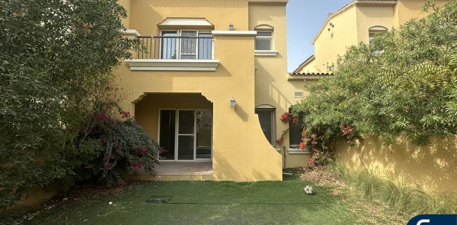 וילה ב Arabian Ranches, Dubai, איחוד האמירויות 2 חדרי שינה, 175 מ"ר מספר 688896