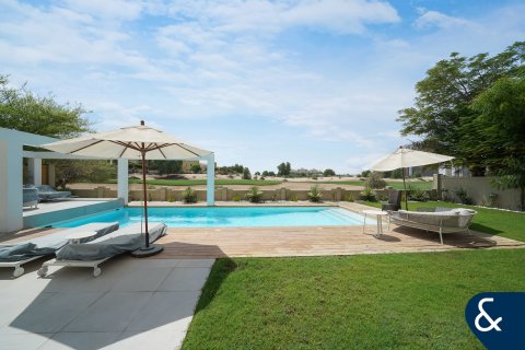 Vila di Dubai Sports City, Dubai, UEA 5 kamar tidur, 542 m2 nomor 667768 - foto 24