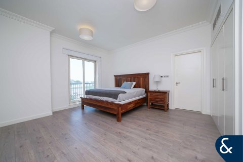Vila di Dubai Sports City, Dubai, UEA 5 kamar tidur, 542 m2 nomor 667768 - foto 17