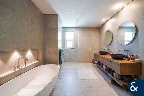 Vila di Dubai Sports City, Dubai, UEA 5 kamar tidur, 542 m2 nomor 667768 - foto 16