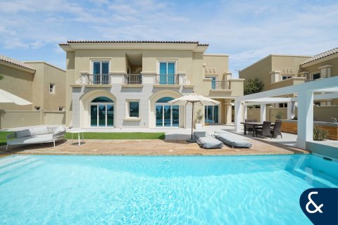 Vila di Dubai Sports City, Dubai, UEA 5 kamar tidur, 542 m2 nomor 667768 - foto 21