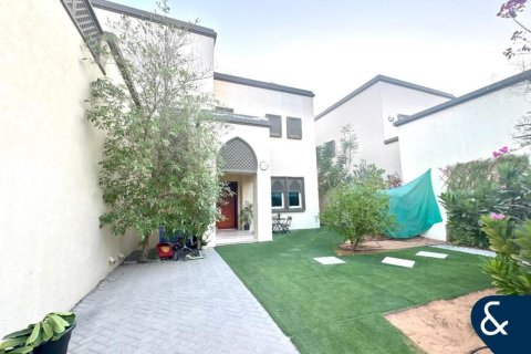 Vilă de vânzare în Jumeirah Park, Dubai, EAU 3 dormitoare, 285 mp. №667762 - poză 15