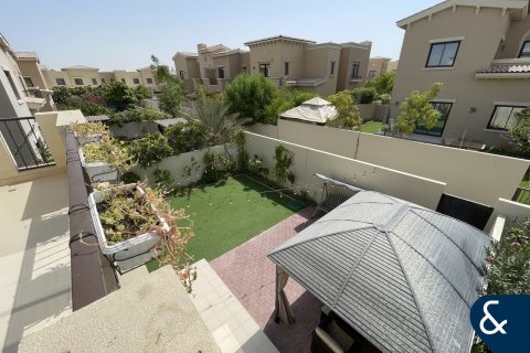 Vila u gradu Reem, Dubai, UAE 4 spavaće sobe, 234 m2 Br. 667766 - Slika 19