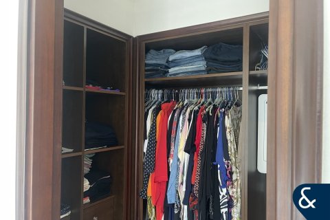 Vila u gradu Reem, Dubai, UAE 4 spavaće sobe, 234 m2 Br. 667766 - Slika 16