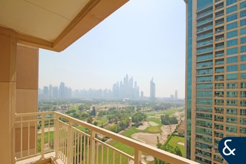 דירה למכירה ב The Views, Dubai, איחוד האמירויות 2 חדרי שינה, 130 מ"ר, מספר 667764 - תמונה 1
