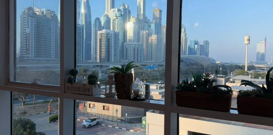 דירה ב Dubai, איחוד האמירויות 2 חדרי שינה, 101.8 מ"ר מספר 691458