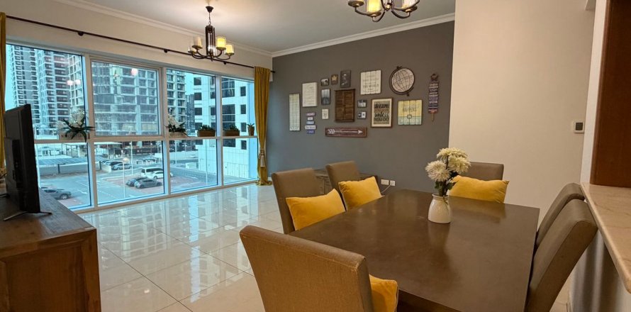 Apartament në Dubai, Emiratet e Bashkuara Arabe 2 dhoma gjumi, 101.8 m2. № 691458