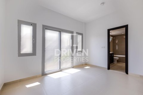 Villa til salg i Serena, Dubai, UAE 3 soveværelser, 186.27 kvm № 743064 - foto 2