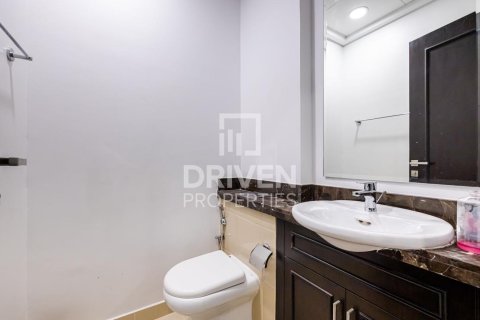 Villa til salg i Serena, Dubai, UAE 3 soveværelser, 186.27 kvm № 743064 - foto 13