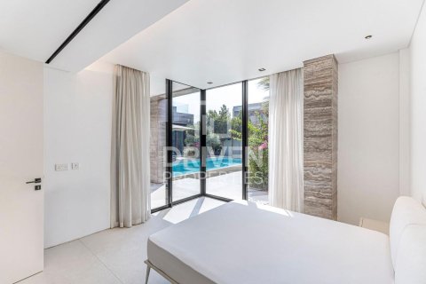 Villa en venta en Jumeirah, Dubai, EAU 5 dormitorios, 940.55 m2 № 743062 - foto 20