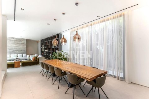 Villa en venta en Jumeirah, Dubai, EAU 5 dormitorios, 940.55 m2 № 743062 - foto 8