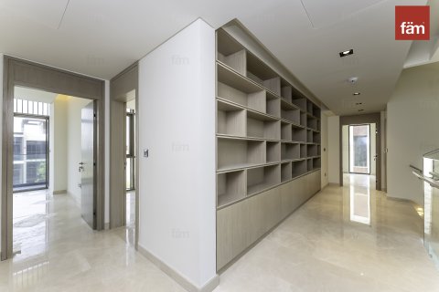 Vila di Dubai Hills Estate, UEA 5 kamar tidur, 707.5 m2 nomor 647637 - foto 10