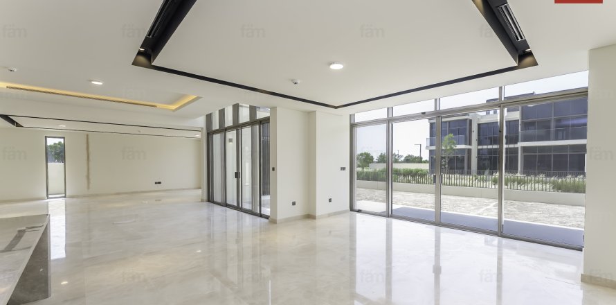 Willa w Dubai Hills Estate, Dubai, ZEA 5 sypialnie, 707.5 mkw. nr 647637
