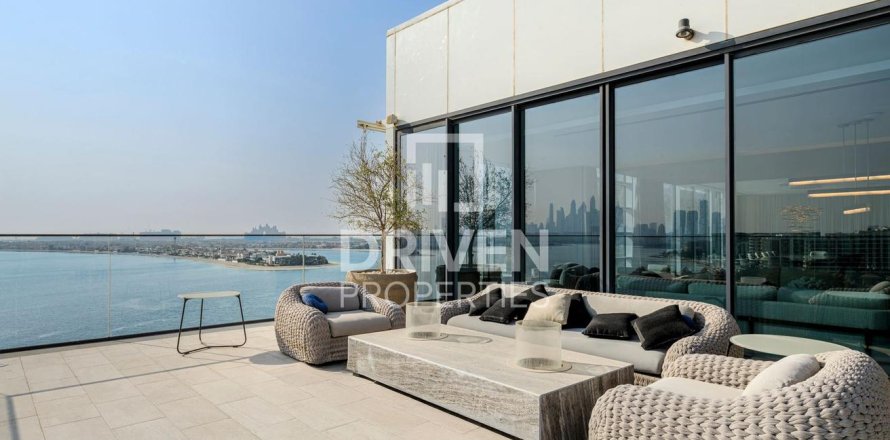 דירה ב Palm Jumeirah, Dubai, איחוד האמירויות 4 חדרי שינה, 1195.57 מ"ר מספר 755548