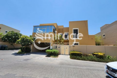 Vila di Al Raha Gardens, Abu Dhabi, UEA 5 kamar tidur, 400.6 m2 nomor 550289 - foto 2