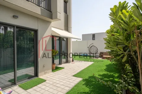 טאונהאוס למכירה ב Dubai Land, Dubai, איחוד האמירויות  4 חדרי שינה, 304 מ"ר, מספר 690391 - תמונה 10