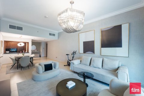 Appartamento in vendita a Downtown Dubai (Downtown Burj Dubai), Dubai, EAU 2 camere da letto, 130 mq. № 536440 - foto 3