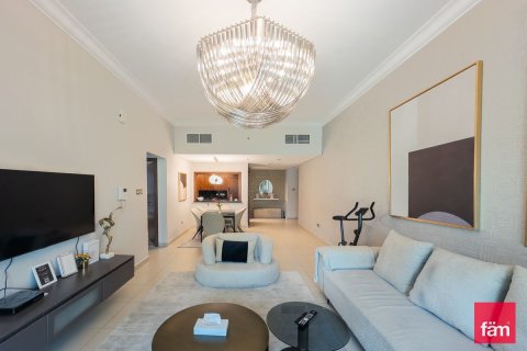 Appartamento in vendita a Downtown Dubai (Downtown Burj Dubai), Dubai, EAU 2 camere da letto, 130 mq. № 536440 - foto 4