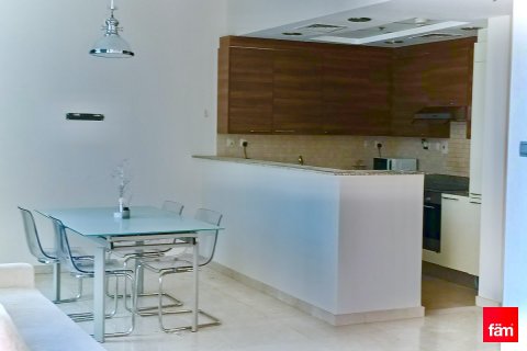 Müüa korter asukohaga Business Bay, Dubai, AÜE: 64.3 m² Nr 622546 - pilt 6
