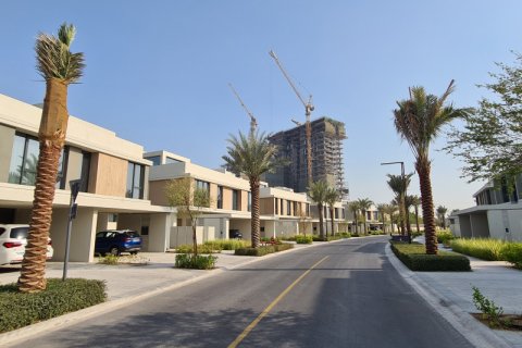 Dubai Hills Estate、Dubai、UAE にある土地販売中 734 m2、No648834 - 写真 4
