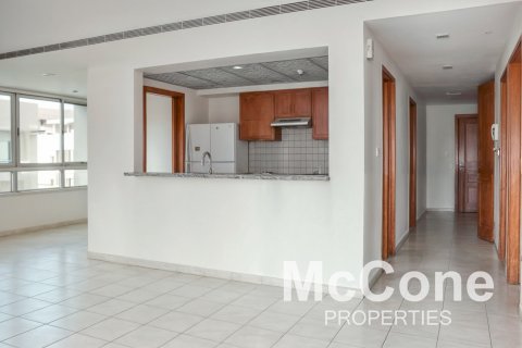 Apartment in Greens, Dubai, UAE 2 bedrooms, 133.87 sq.m. № 587533 - photo 4