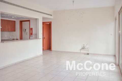 Apartment in Greens, Dubai, UAE 2 bedrooms, 133.87 sq.m. № 587533 - photo 2
