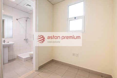 Villa te huur in Jumeirah Village Triangle, Dubai, VAE 2 slaapkamers, 260 vr.m., nr 678701 - foto 23